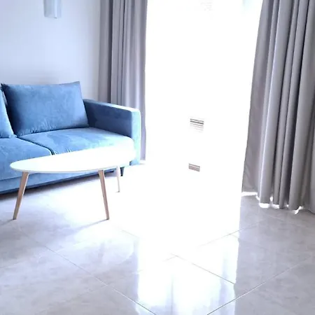 Star Dreams P2 شقة سفيتي فلاس